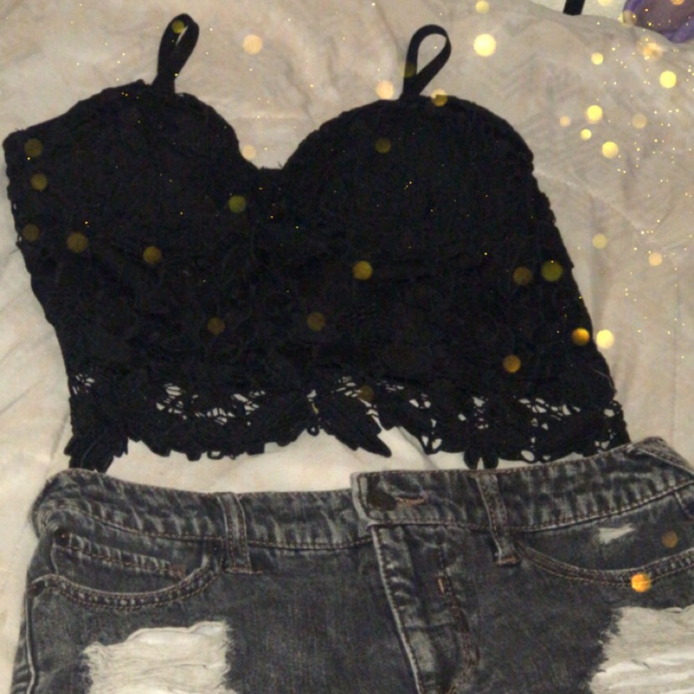 Black knitted bra-let.